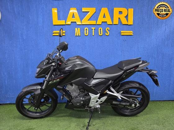 HONDA CB 300F TWISTER CBS HONDA CB 300F TWISTER CBS